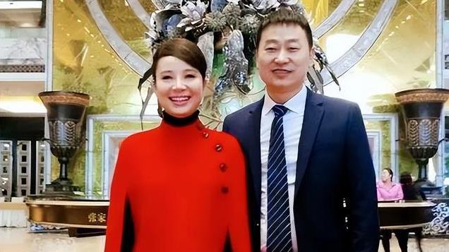刘赛：倒贴2套房下嫁河南农村穷小伙，结婚7年了，如今后悔吗？