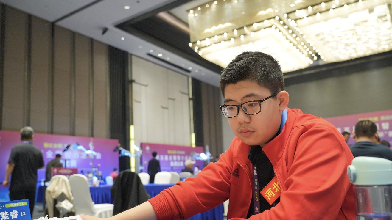 宝宝杯第三日：九冠王双车难脱困，徐天红小兵逞威风