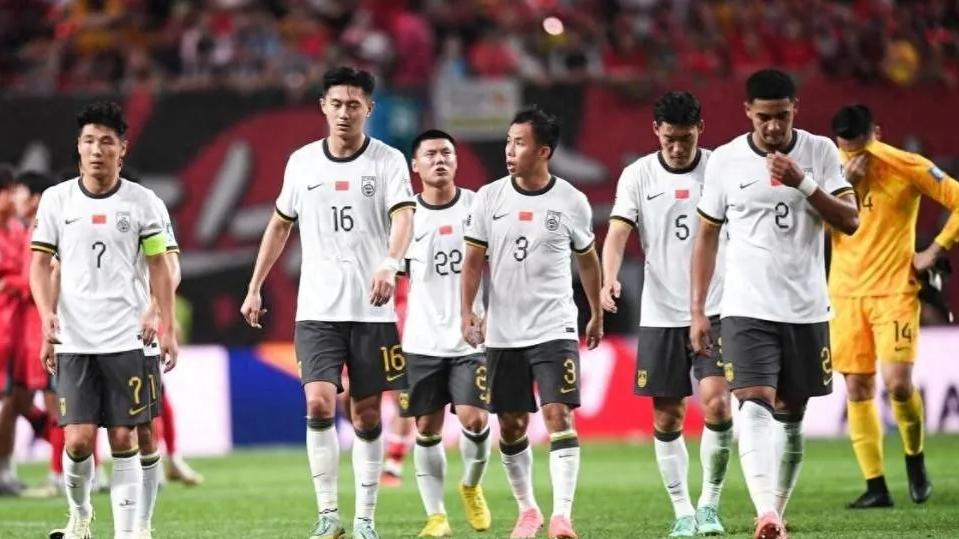 制裁！国际足联和亚联手明确下令：朝鲜的比赛不能在本国境内进行