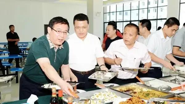 扬州市政府食堂成为热门打卡地 政民多互动，提升亲和力和公信力