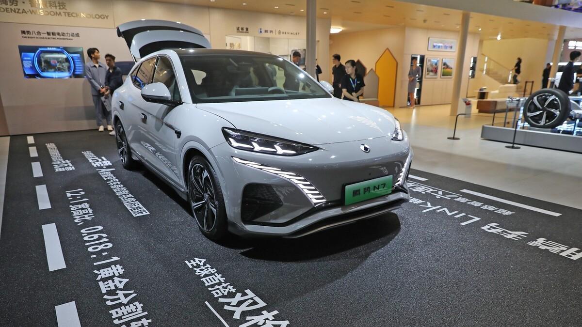 5款新能源汽车自动泊车实测，看看谁才是智驾的“优等生”？