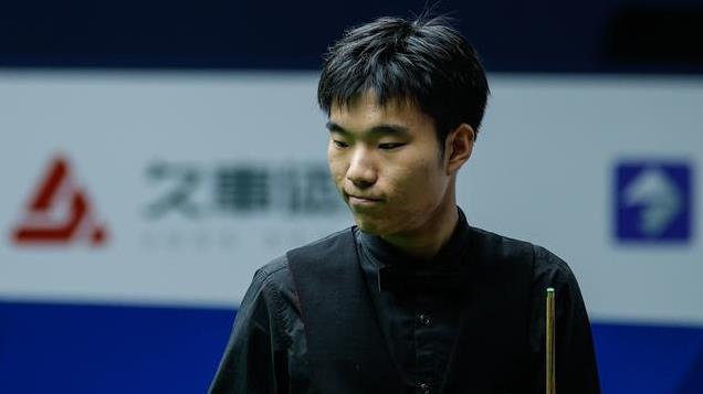 斯诺克国锦赛战报！16强已出8席；庞俊旭6-4火箭；斯佳辉遗憾出局