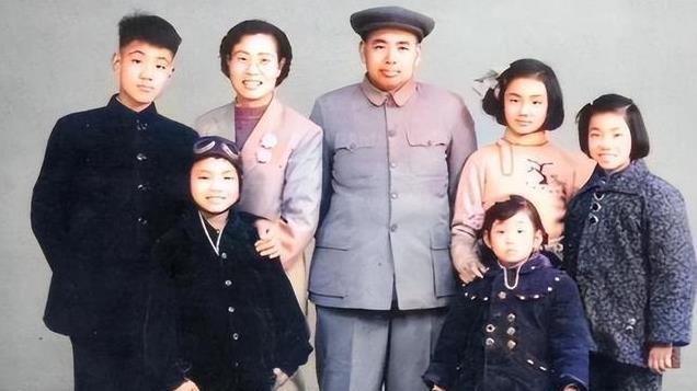 田普嫁许世友，生6儿女，晚年却和没有血缘关系的孙女许道江生活