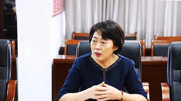 贵州女厅级领导突然去世，仅55岁，最后露面照流出，大量隐情披露