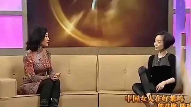 让春晚导演给全国道歉，入美国籍回中国捞金，她到底有什么来头？
