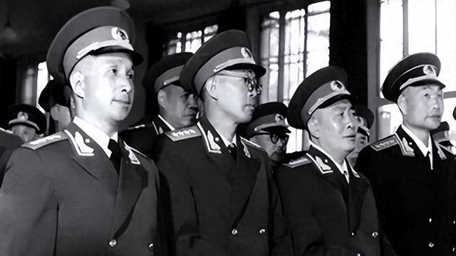 陈赓踢开门，怒扇张云逸耳光，张云逸：你嚣张至极，哪路鬼神啊？