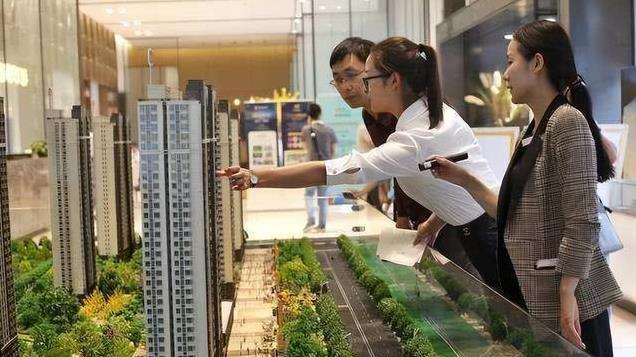 未来要禁止建高层？两部委推出住宅新标准，两类房子越来越吃香！