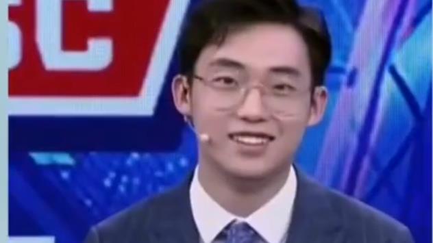 笑不活了，奥运会男解说和女朋友打电话没关麦，要被评论区笑死了