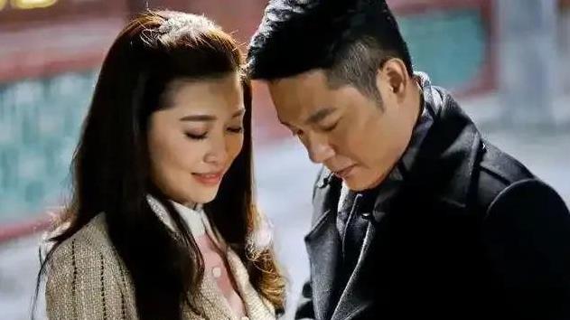 人红不能狂，不顾挽留也要抛妻弃子娶嫩模，如今51岁自食其果