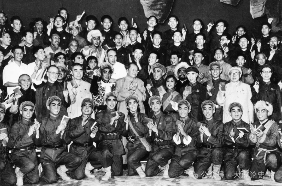 1966年童祥苓与张春桥当面拍桌子争辩，童祥苓说：张书记，您说话好像没什么水平