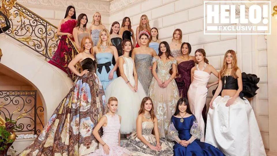 张艺谋揽着陈婷的腰，张壹娇的二哥张壹丁给她伴舞，何超欣也去了