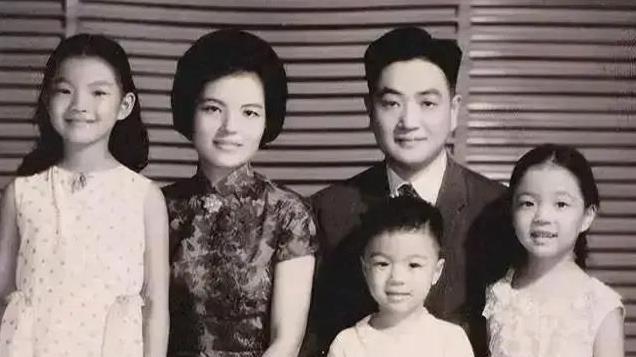 琼瑶：我如果不和平鑫涛在一起，他会开车冲到悬崖下，想想都后怕