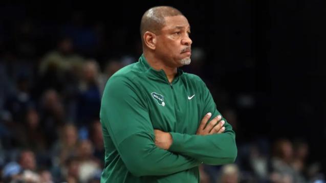 美媒预测：雄鹿主教练里弗斯或成本赛季NBA第一位被炒的主帅！