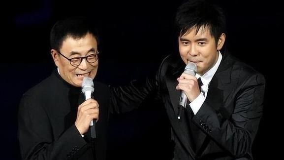 开撕！刘家昌次子想堂前尽孝惨遭拒绝，长子：生前不陪死后来闹？