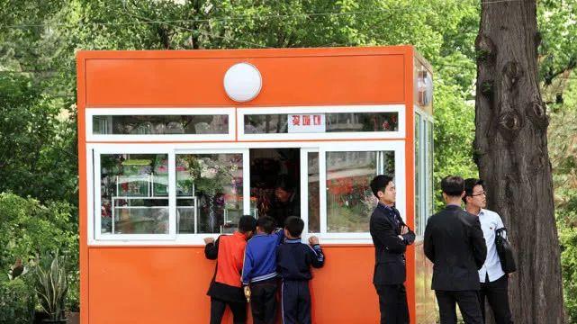 网友朝鲜旅游归来，告诉你朝鲜人的真实生活