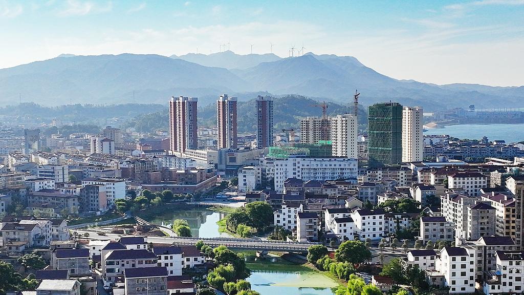 95后的中专生个个德才兼备你信吗？