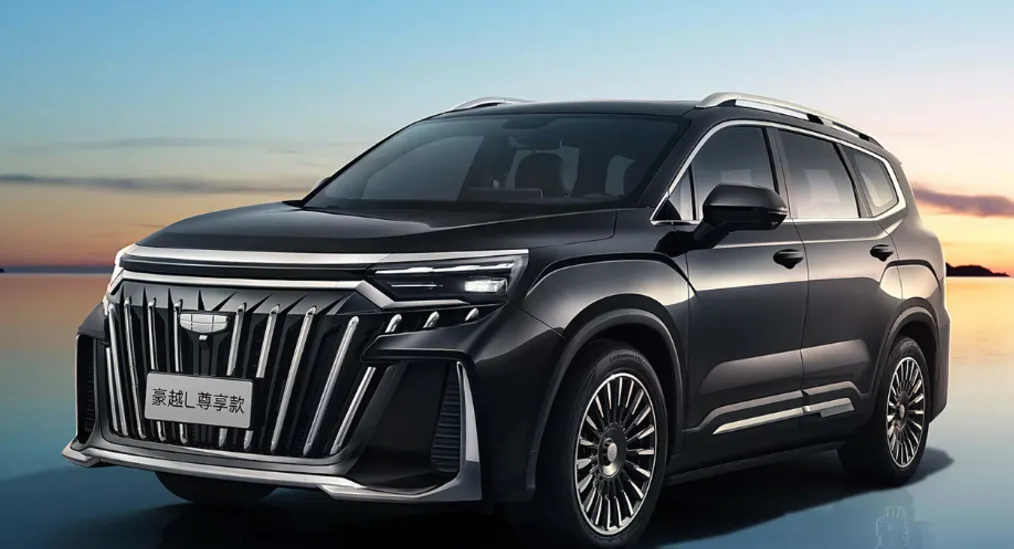 吉利造了一辆王牌SUV！更大更强，2.0T、8AT、智驾，仅12万级
