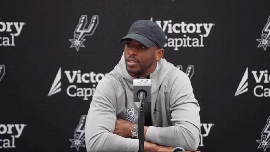 下赛季一统联盟的不是詹姆斯和柯瑞，将是这个20岁的毛头小子！