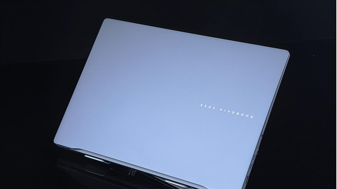 6K预算要大屏还要32+1TB？618轻薄本推荐：这款大牌热品5999拿下