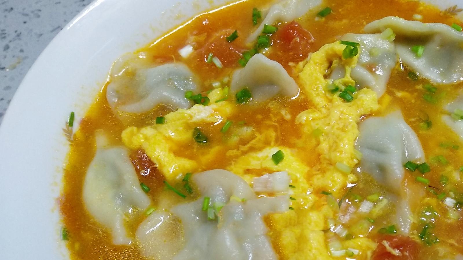 西红柿鸡蛋汤饺