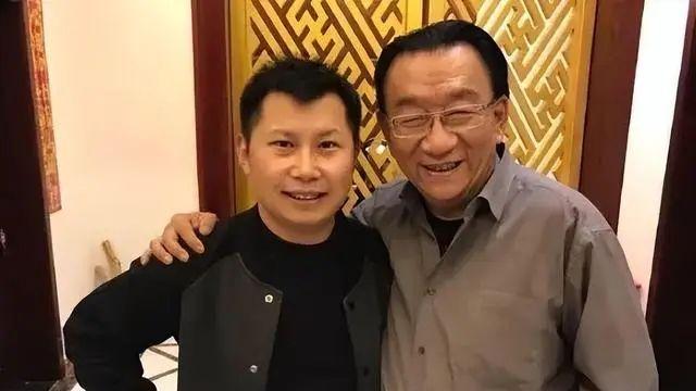 事情闹大了：李增瑞、李伯祥、裘英俊都反对侯耀华，说他就是胡闹