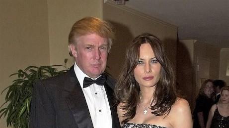 1998年，特朗普对28岁梅拉尼娅一见钟情，对方欲擒故纵吊足他胃口