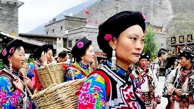 羌人到底是什么来头，为何商朝抓到羌人都要处极刑？考古发现真相