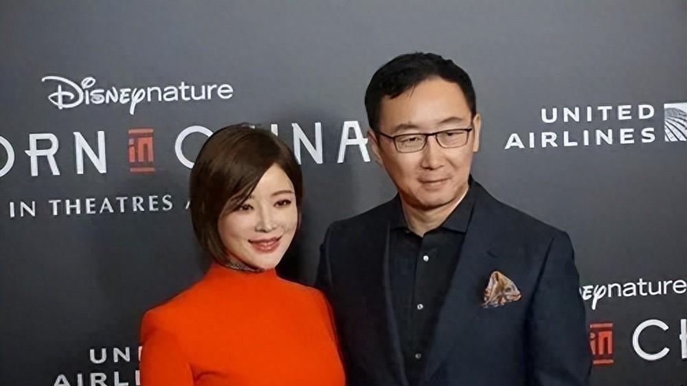 她比董卿美比周涛有才华，不顾父母反对嫁导演陆川，如今幸福了吗