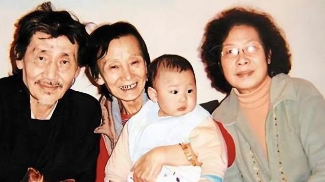琼瑶御用导演刘立立：被曝为爱摘子宫，和原配共侍一夫45年不后悔