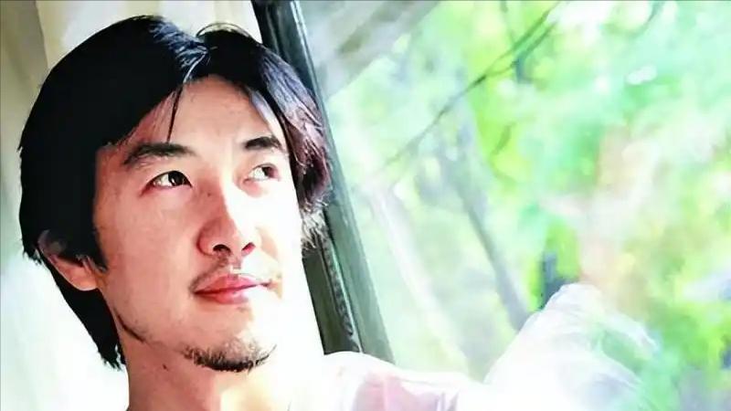 李小冉和梅婷、殷桃的“恩怨纠缠”：两个男人，搅乱三池春水