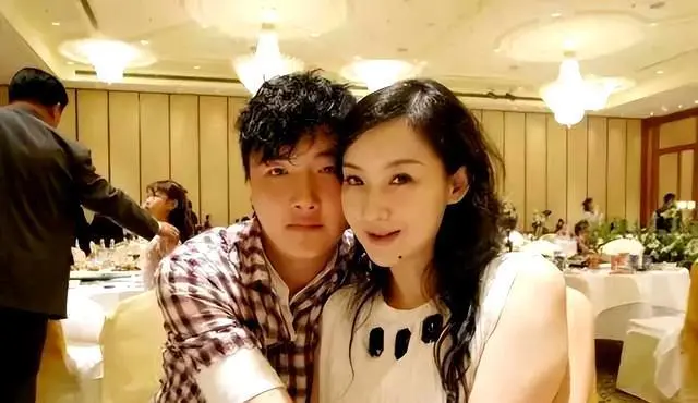 买红妹与孙楠离婚13年后，再看两人各自境遇，简直天差地别