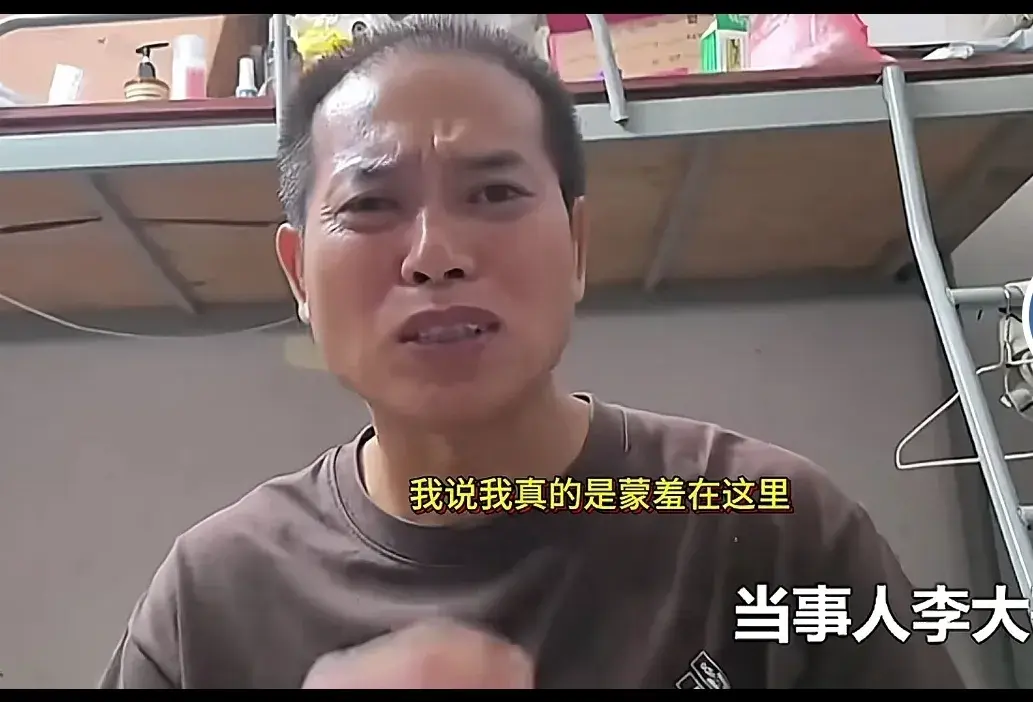 闹大了，劳斯莱斯女车主不走保险的原因曝光，大货车司机疑被利用