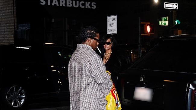 蕾哈娜&A$AP Rocky 纽约生日趴，迪斯科风情燃爆时尚圈！