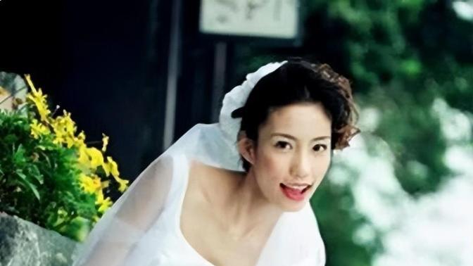 她曾是央视主持人，去世时年仅33岁，临终前被“折磨”了19天