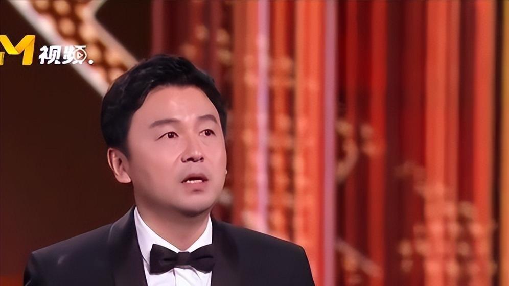 厦门这一夜，没有获得国内任何奖项的廖凡，狠狠打了内娱一巴掌！