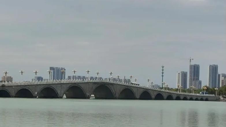 游玩聊城古城