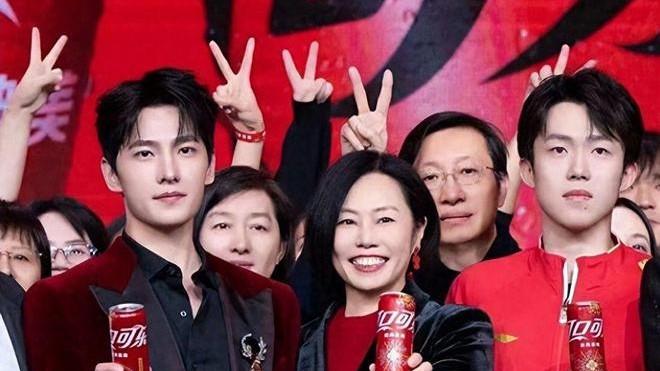 可口可乐“莎头海报”危机公关大败笔，大品牌犯低级错误