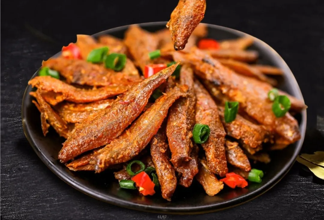 农村小鱼干的传统制作工艺，一口下去满满都是乡愁