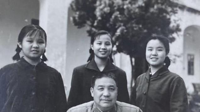 1962年，杜聿明偶遇16年前击毙的师长，目瞪口呆：你不是死了吗