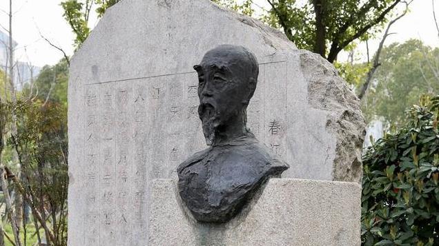 曹雪芹家族，到底哪里得罪了雍正？以至于最终落得被抄家下场！