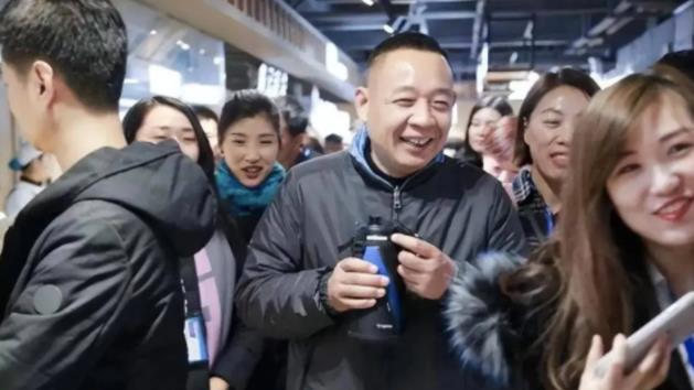 胖东来又上大分！发布侵犯人格尊严补偿标准！一员工挨打获偿3万