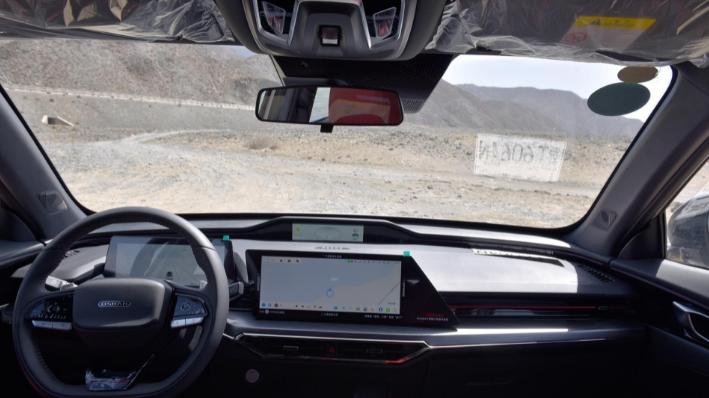 欧尚Z6表现如何？超强动力+高颜值奠定10万元级最强2.0T燃油车！