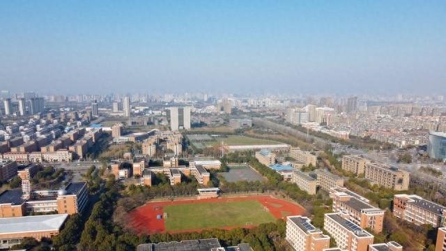 嘉兴大学属于什么档次？过来人说出实情