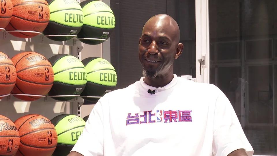 摇滚区第一排目睹Vince Carter「死亡之扣」：见过最凶残的飞人