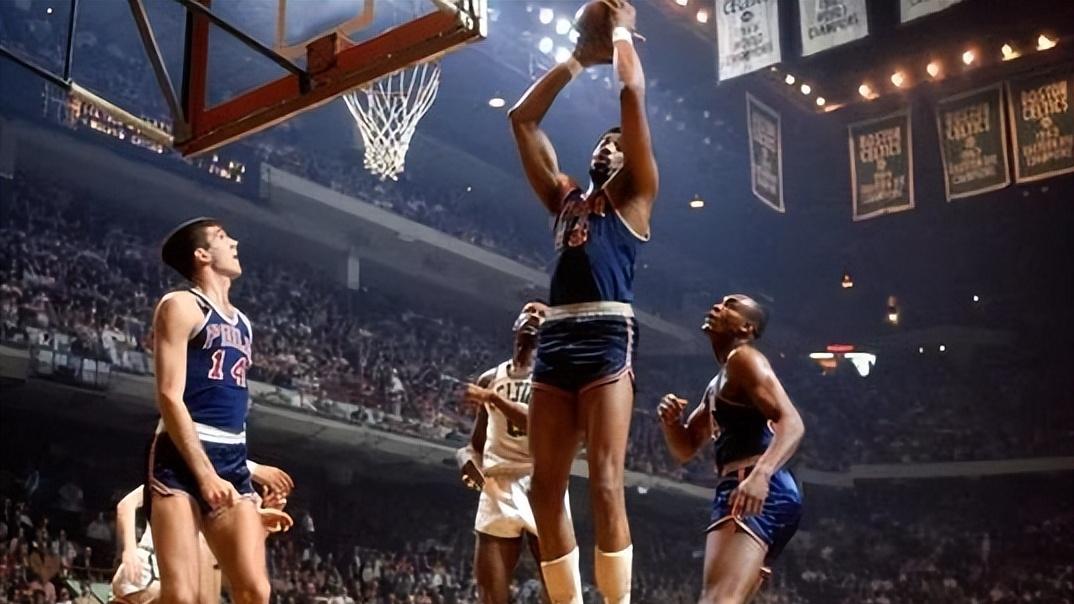 史上最强八月天团！科比哈登联手魔术师，这阵容能横扫联盟吗？