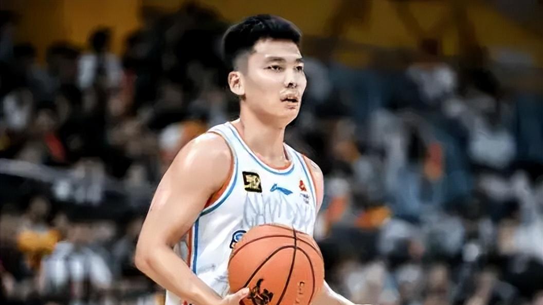 山东22记三分雨惜败新疆，于德豪获邱彪肯定，陈培东错失绝平！