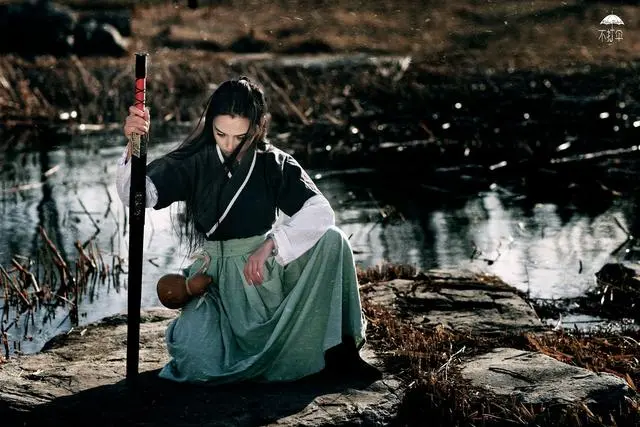 亲手为父报仇的烈女传奇