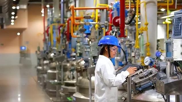 为针对中国不计代价？印度2.6亿引进美国机器狗，被当冤大头狂宰