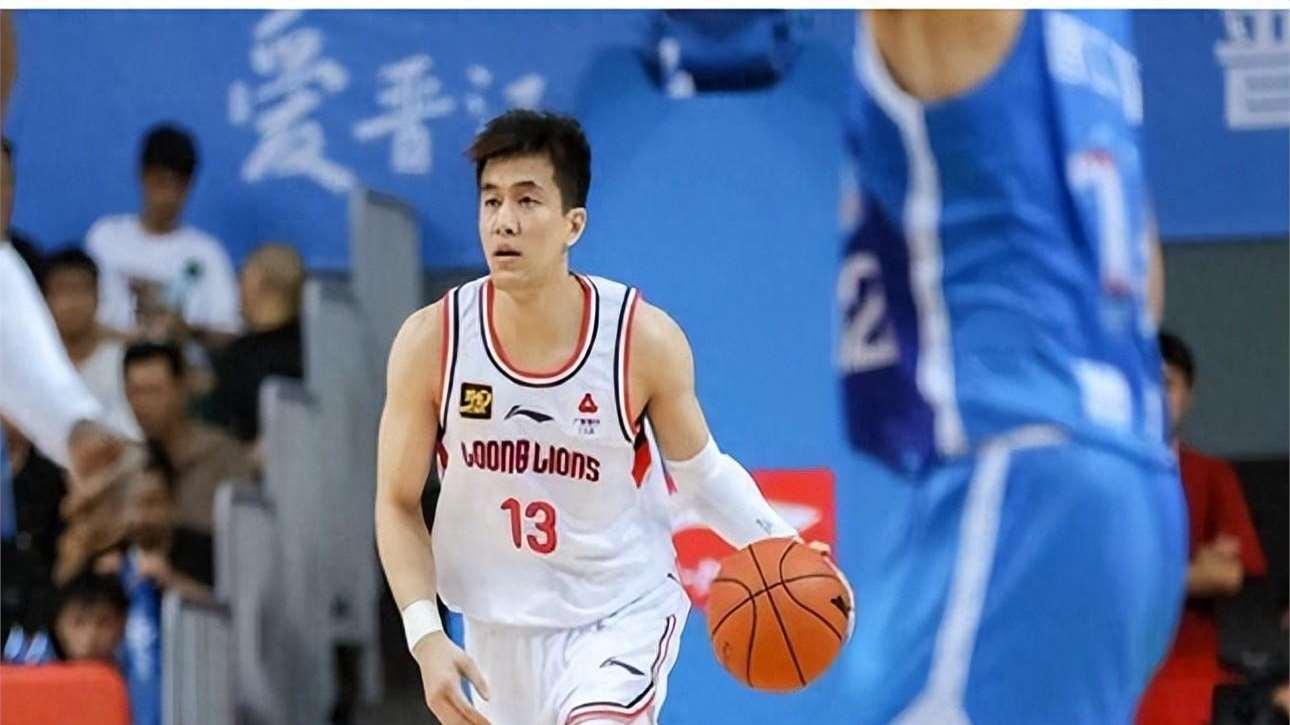 郭艾伦11分晃倒对手，广州112-101福建，送对手7连败，5人上双