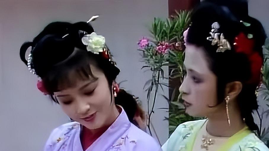 贾宝玉永远不知，要不是他这句夸赞的话，尤三姐不会拔剑自刎